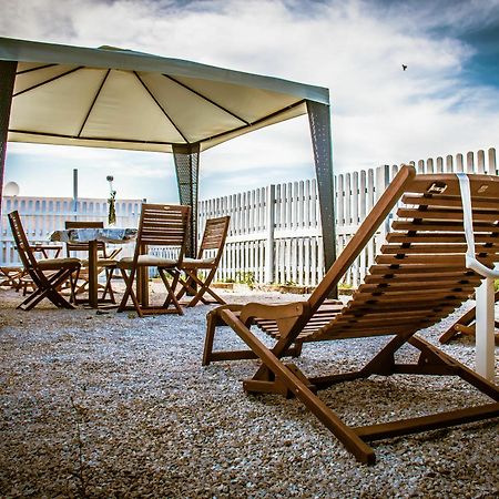 Aparthotel Oliwood Beach Oliva Zewnętrze zdjęcie