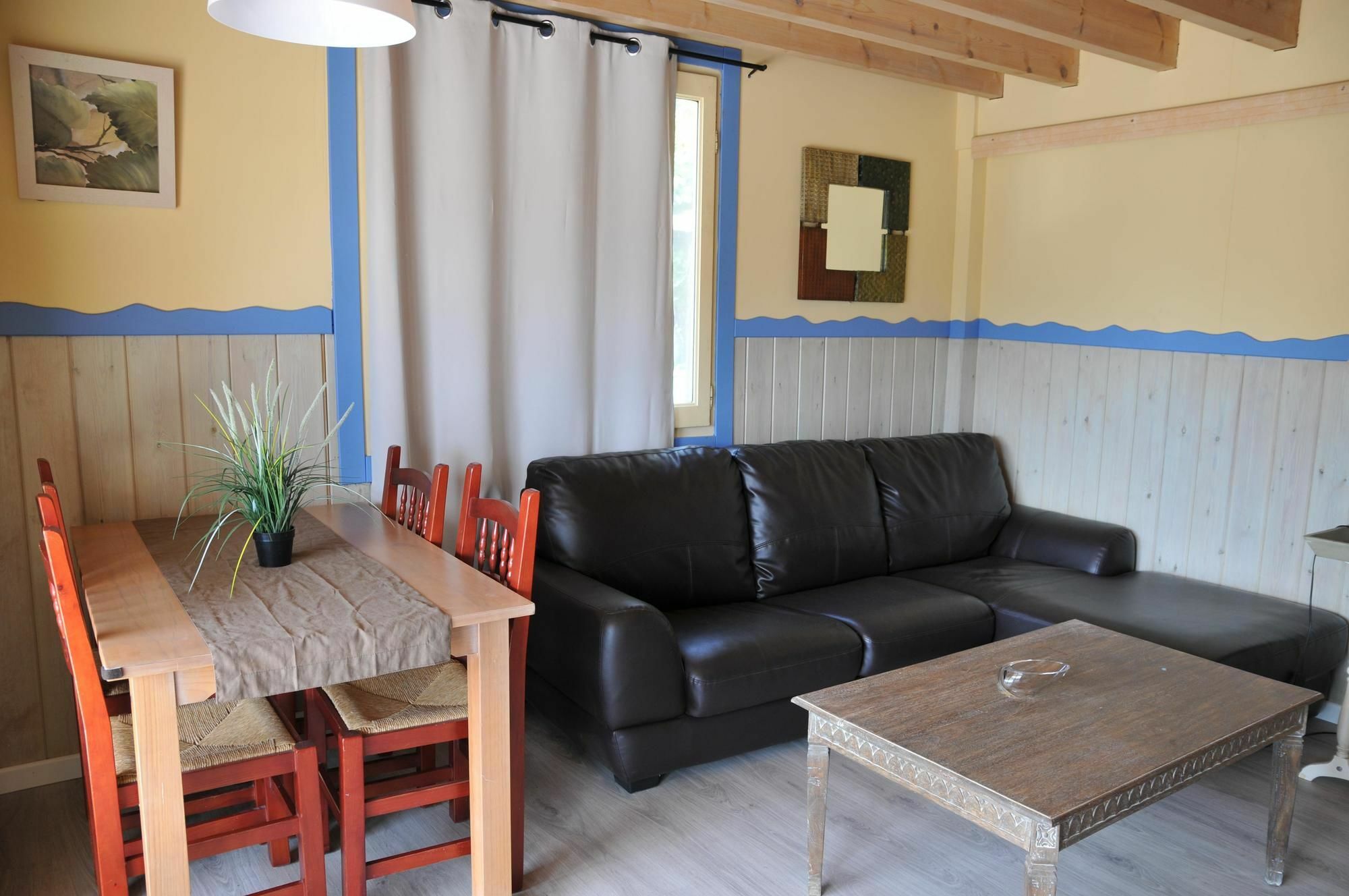 Aparthotel Oliwood Beach Oliva Zewnętrze zdjęcie