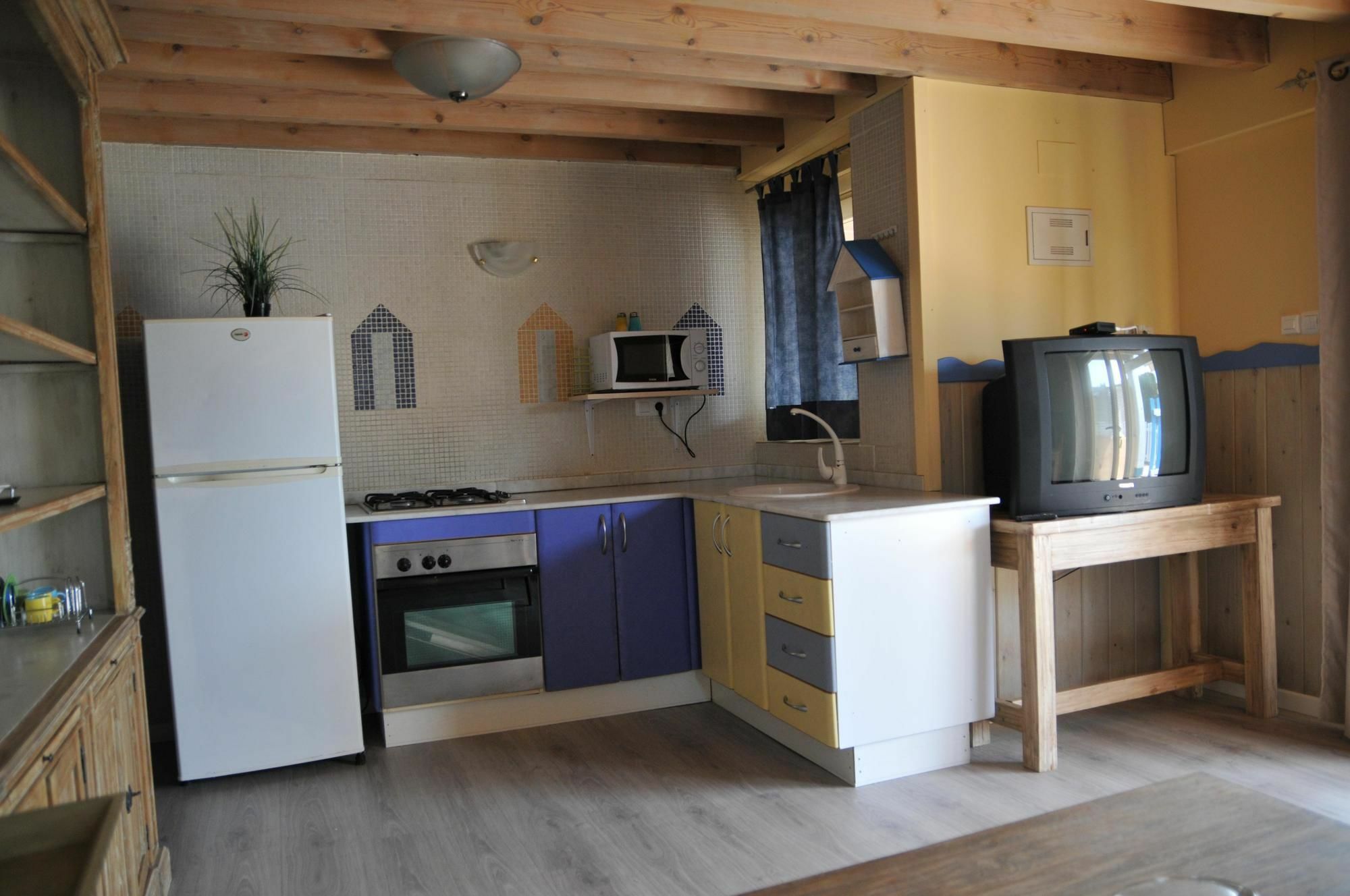 Aparthotel Oliwood Beach Oliva Zewnętrze zdjęcie